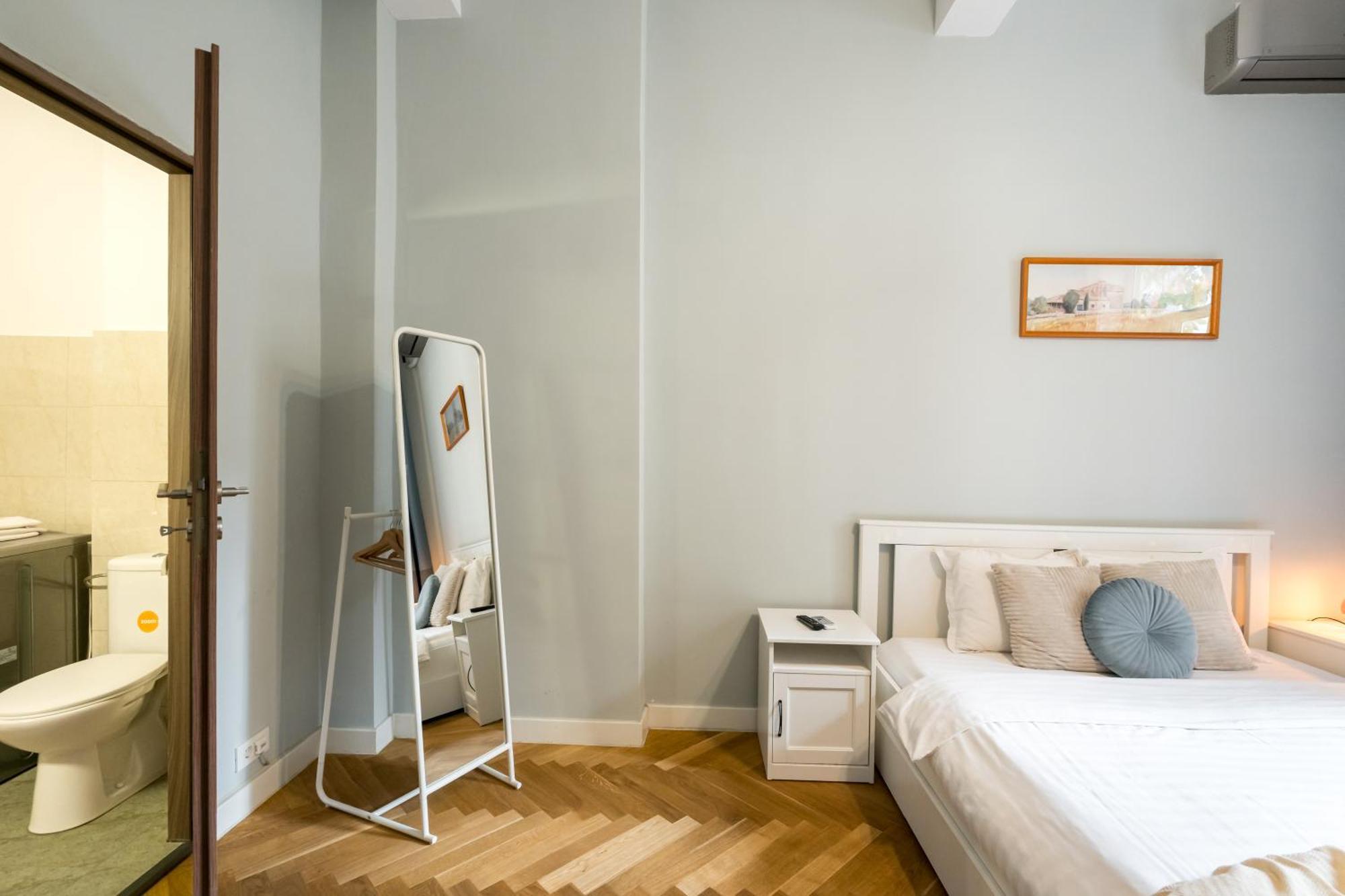 Chic Studio Near Bucharest'S Top Landmarks Extérieur photo